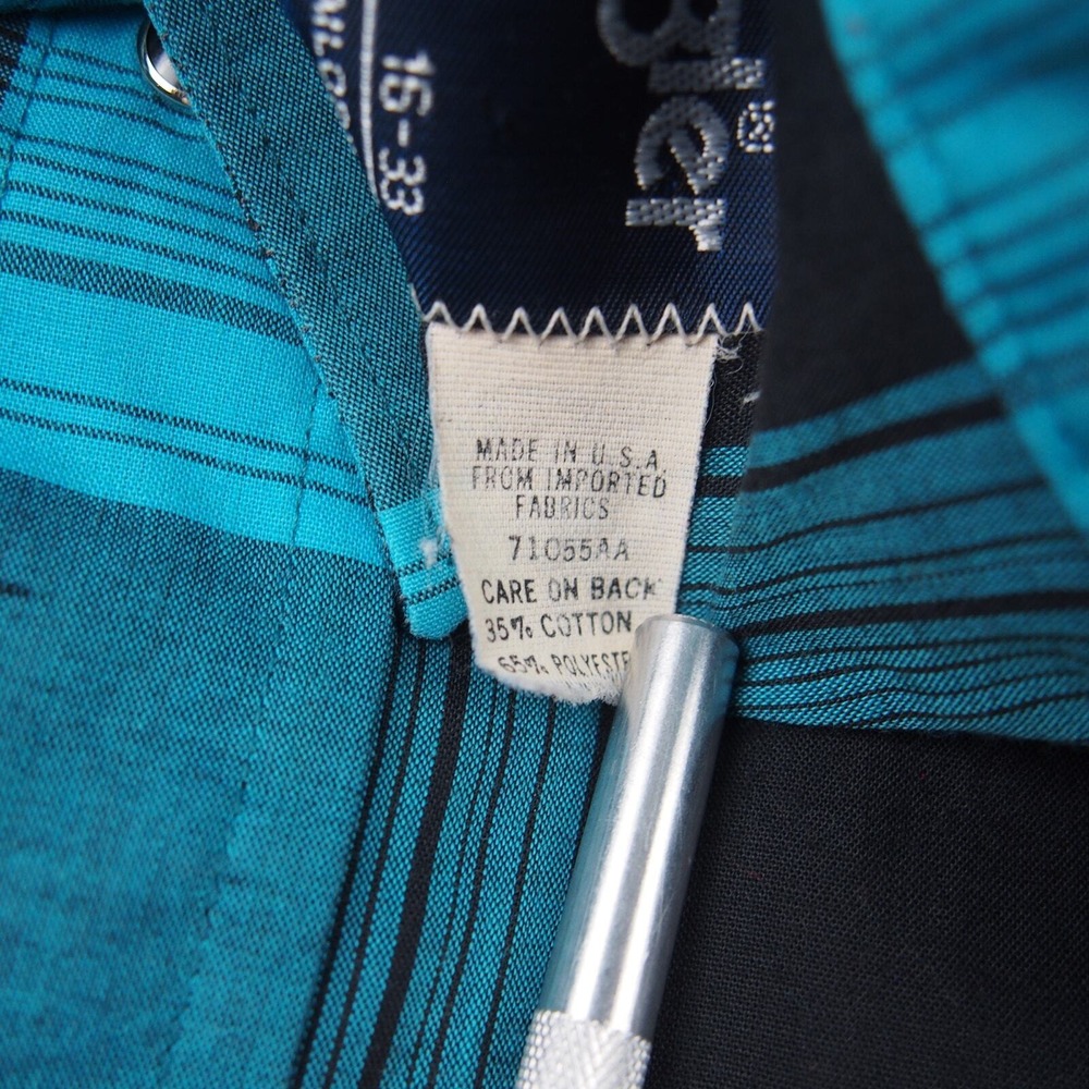 Vintage Wrangler Shirt X-Long Tails Sz L 16-33 Pearl Snap Cowboy Cut Turquoise - Picture 4 of 9